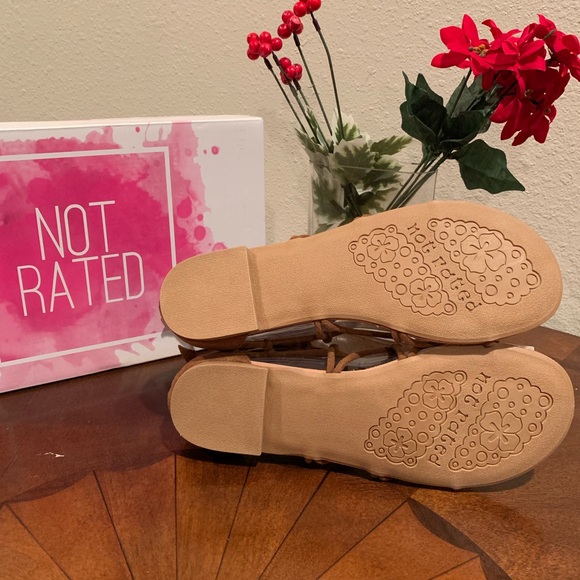 Not Rated strappy sandals! NIB! - Picture 4 of 5
